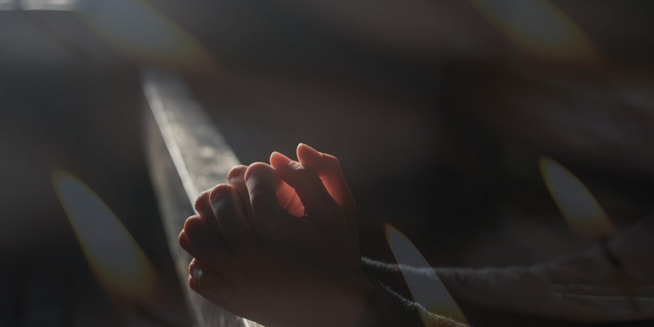 Do religioso à oração cristã