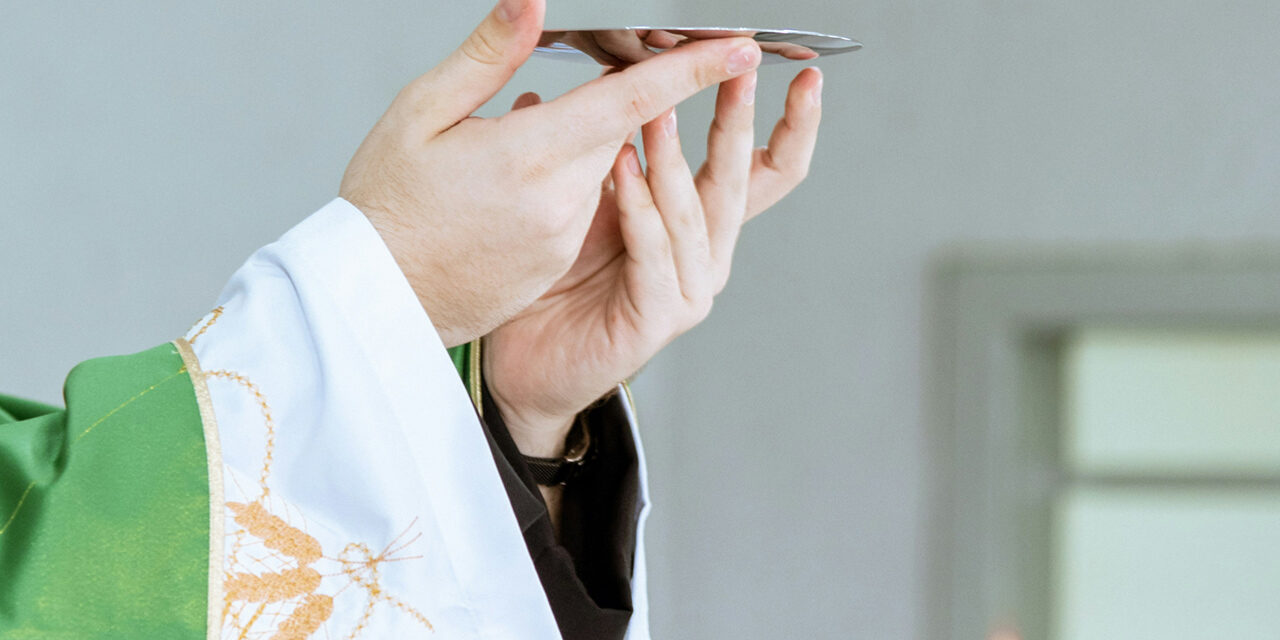 O Encanto da vocação sacerdotal é a nossa alegria!